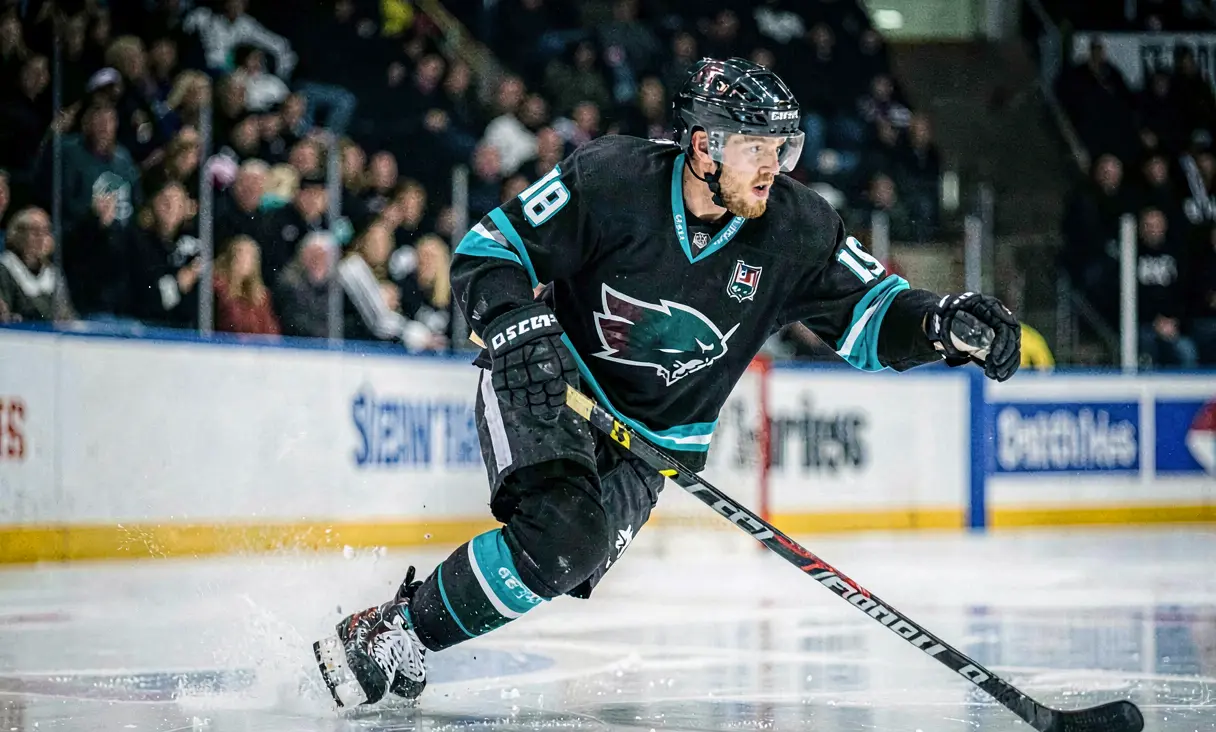 Jonathan Cheechoo Maurice Richard Trophy